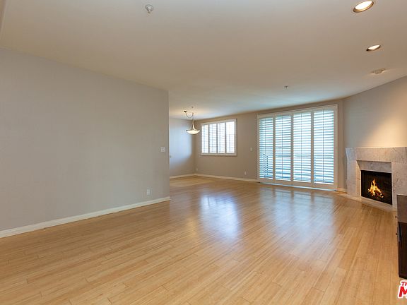 2nd image of 1872 Midvale Ave APT 207