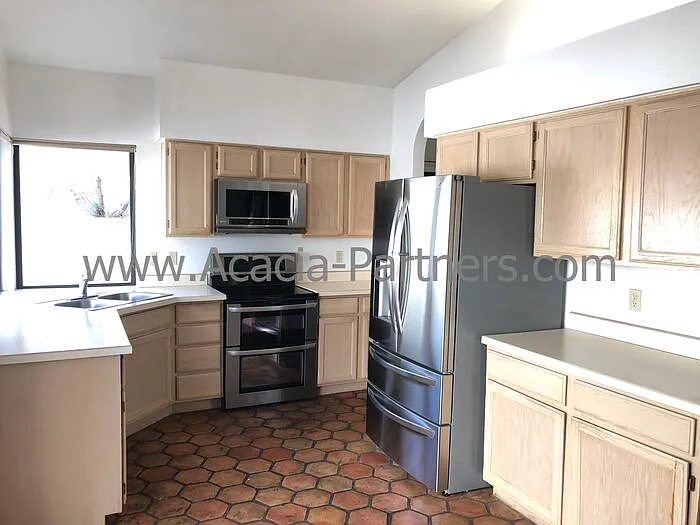 5520 N Via Umbrosa — Photo 13