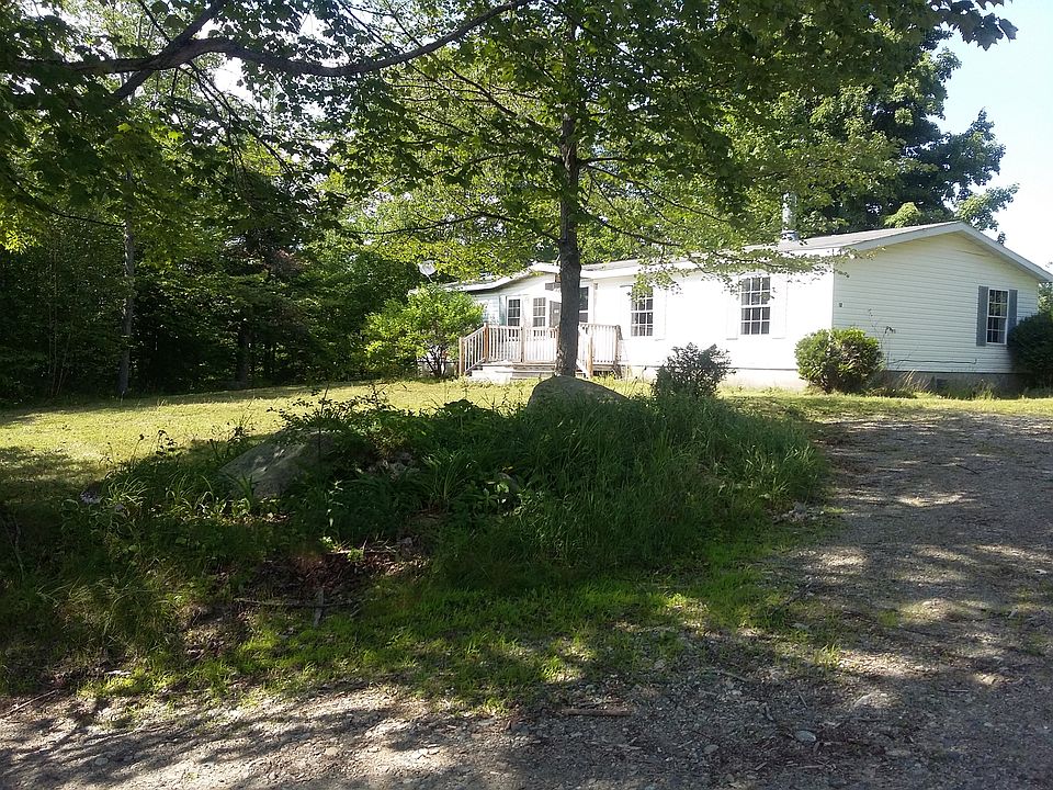 Front with flower garden