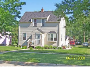 1906 Dyke Ave, Grand Forks, ND 58203