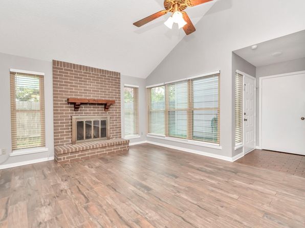 2815 Panagard Dr #38, Houston, TX 77082