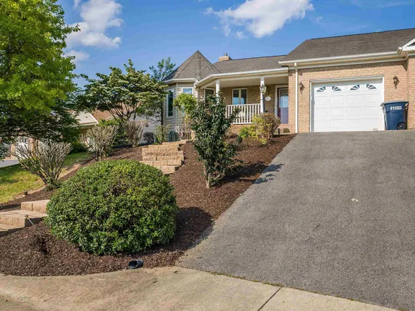 2112 Lake Terrace Dr, Harrisonburg, VA 22802