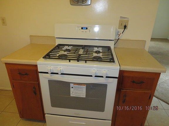 5th image of 1232 Woodbury Ct #D
