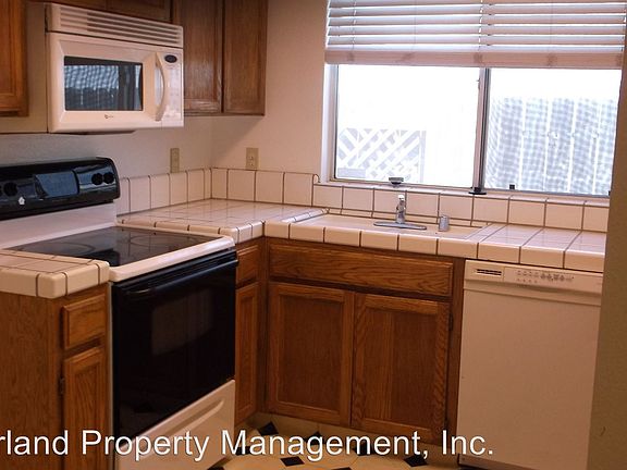 4th image of 2130 Goldstone Way