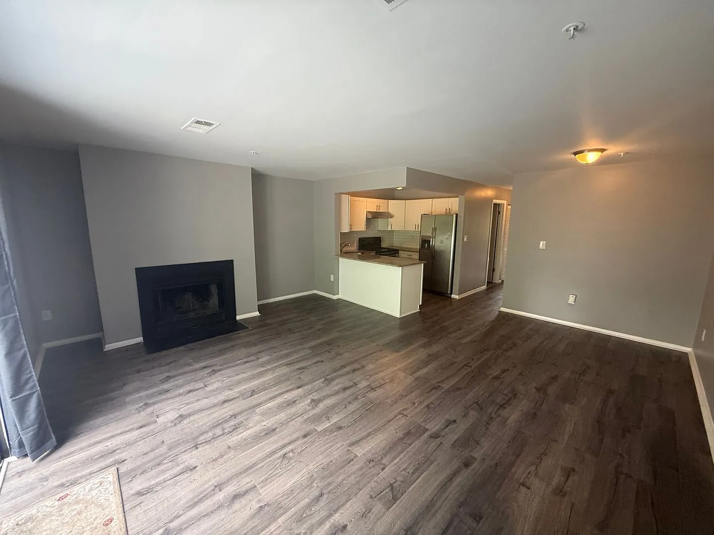 Fresh Paint and Updated Condo in Parkville MD! — Photo 1