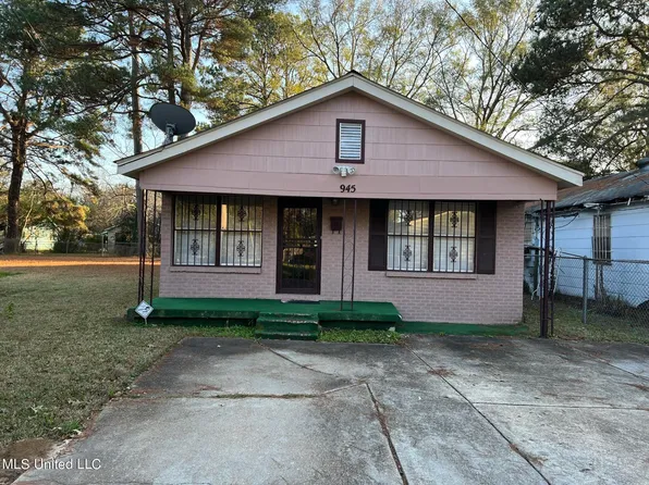 945 Ann Banks St, Jackson, MS 39213