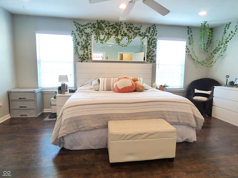 5677 Trammel Ct — Photo 12