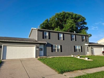 1001 Skyview Ave, Little Chute, WI, 54140
