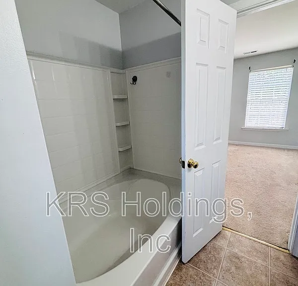 3407 Thornsett Dr — Photo 32
