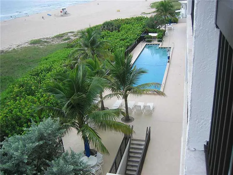 2 bed, 2.0 bath, 1138 sqft, $5,600 — Photo 4