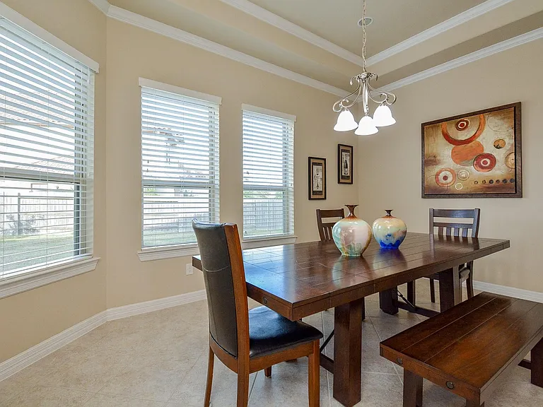 6302 Kennedy Hills Ct — Photo 45