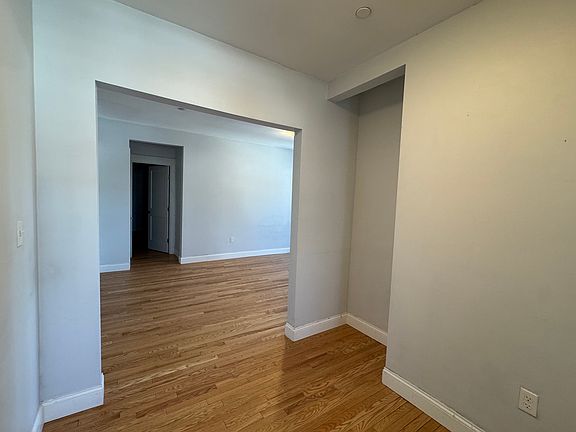5th image of 233D Lafayette St #19