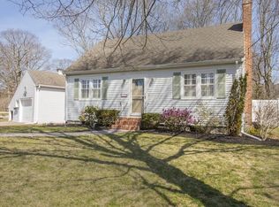 39 Coweeset Dr, Brockton, MA 02301