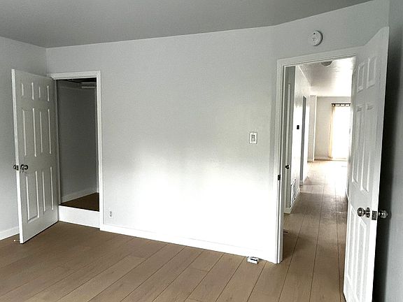 5th image of 84 Avalon Dr