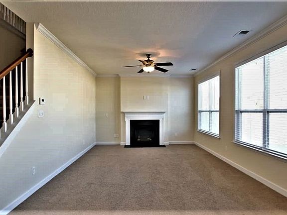 2nd image of 120 Sand Spur Dr