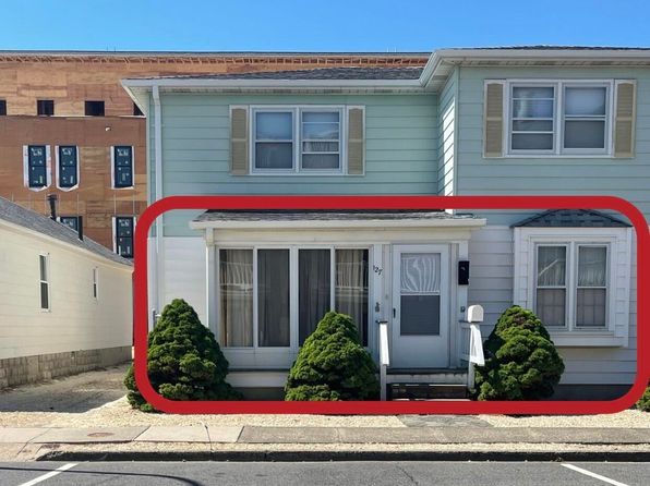 129 Hancock Ave