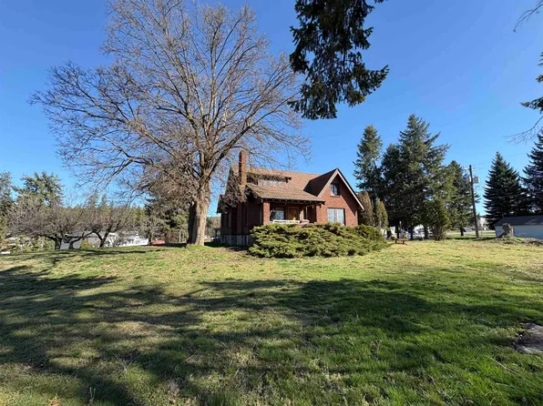 8821 E Upriver Dr, Spokane, WA 99212