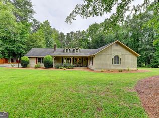 637 Rock Springs Rd, Lawrenceville, GA 30043