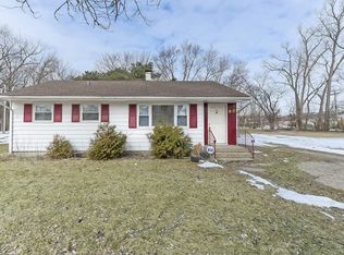 1104 Isabel Dr, Algonquin, IL 60102