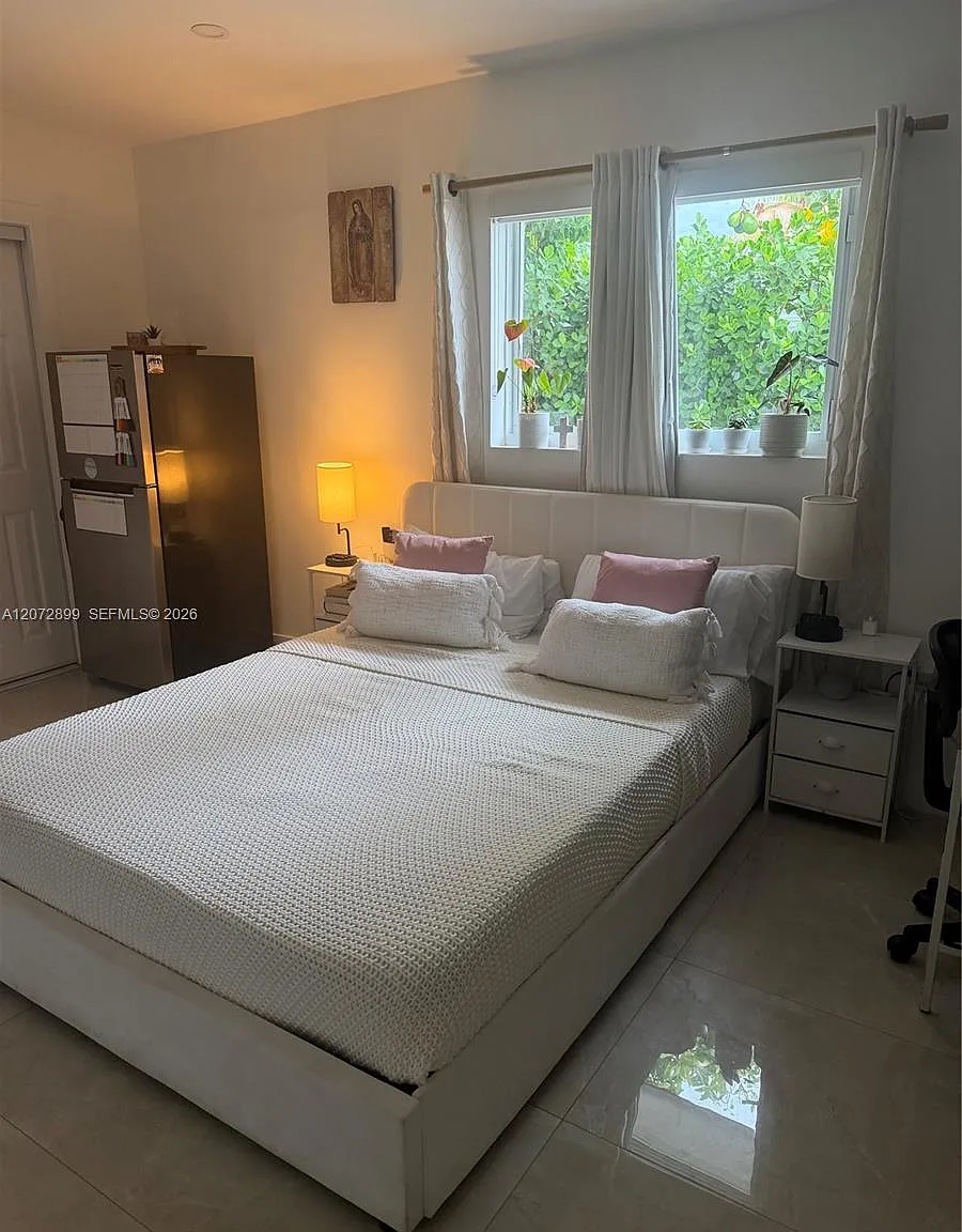 New So Miami Heights Sec — Photo 1