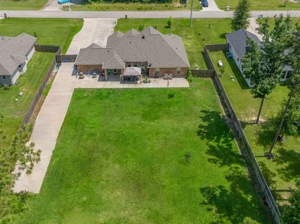 27585 Rio Blanco Dr, Splendora, TX 77372