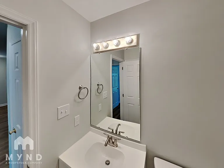 5406 S New Hope Rd — Photo 17