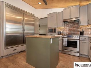 12119 Ohio Cir, Omaha, NE 68164