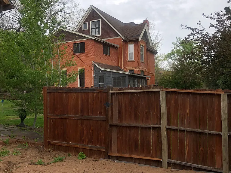430 Mapleton Ave — Photo 10