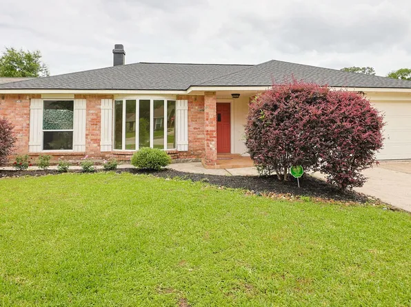 9511 Dornoch Dr, Spring, TX 77379