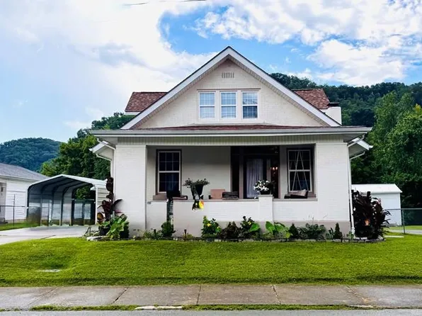 526 Main St, Paintsville, KY 41240