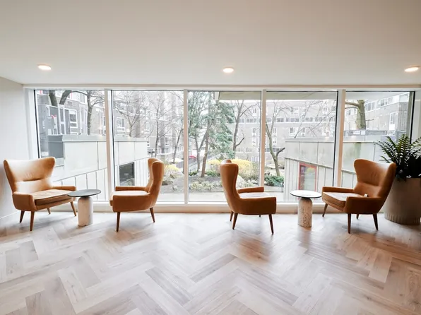 546 Main Street image 12 of 22