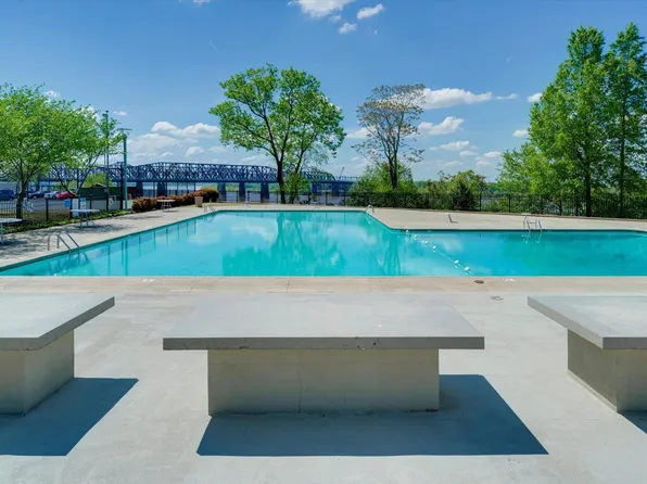 655 Riverside Dr APT 202, Memphis, TN 38103
