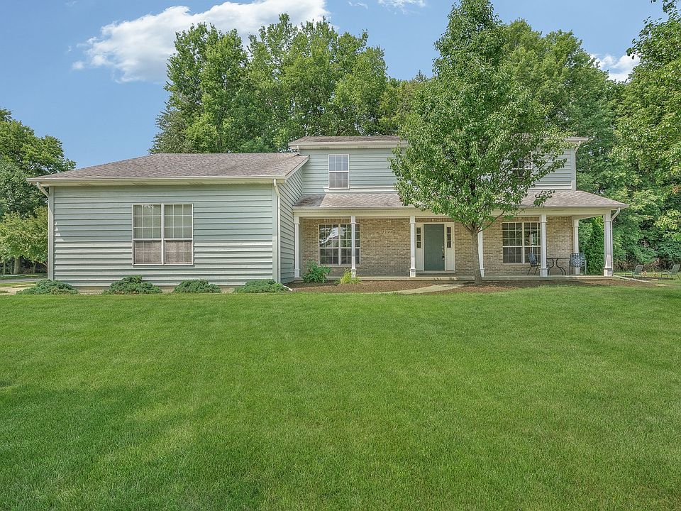 The front yard is quite spacious & well landscaped! All fresh mulch was just added to the beds.
