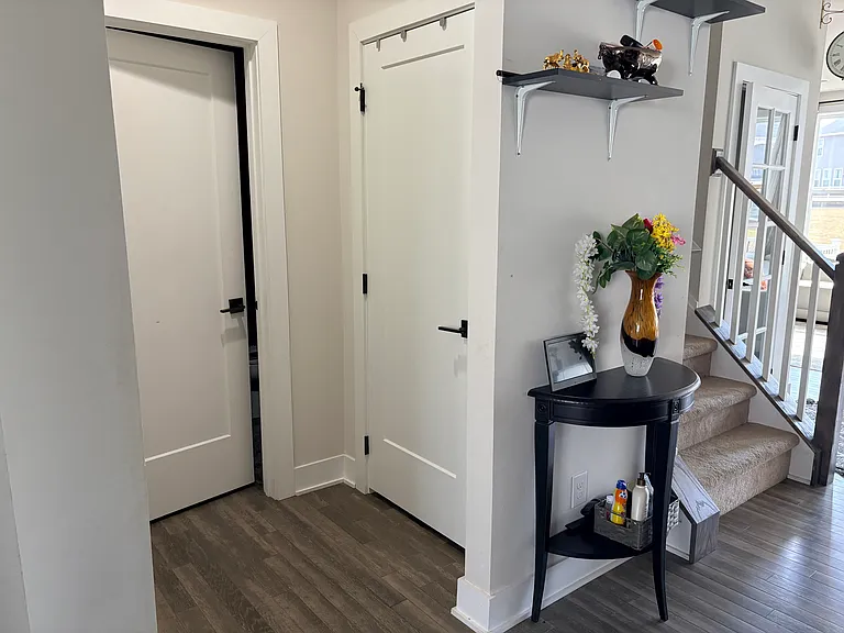 213 Catalpa Ln — Photo 3