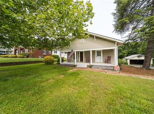 5646 Old Walkertown Rd, Walkertown, NC 27051