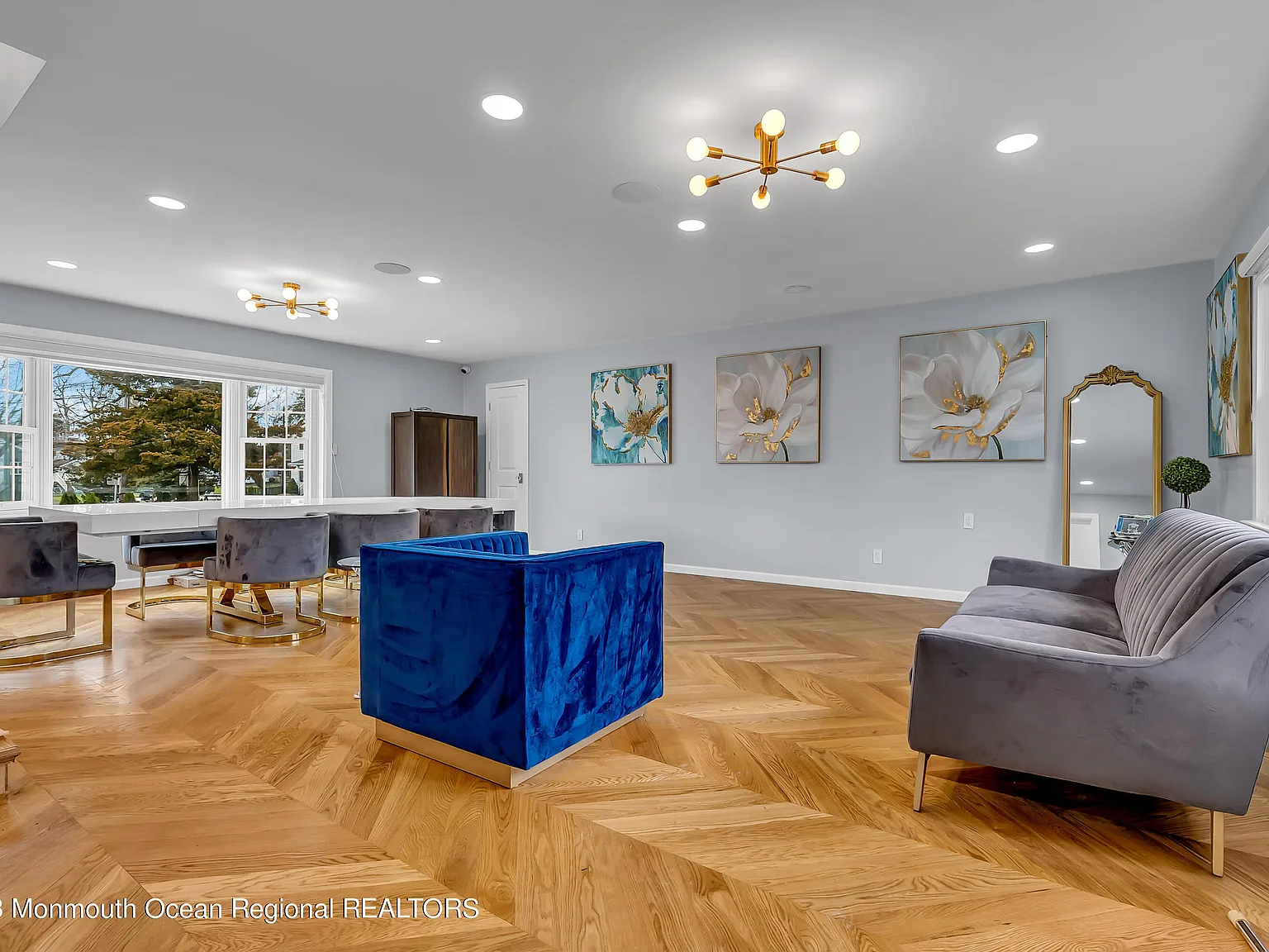 5 bed, 1940 sqft, $3,000 — Photo 3