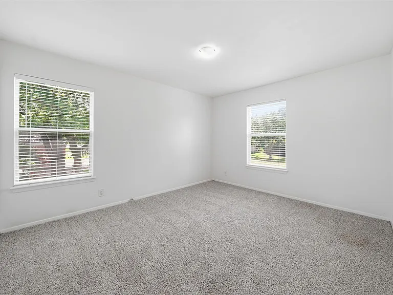 9005 Blue Quail Dr — Photo 28