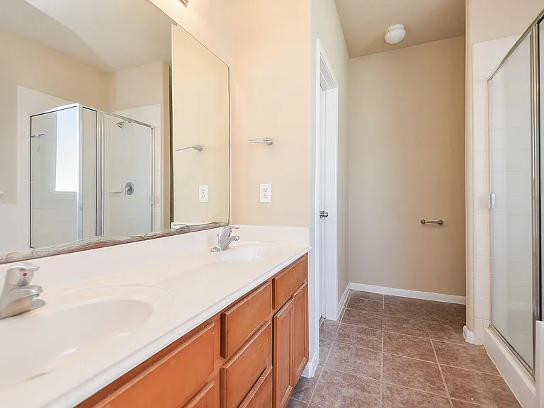 4126 Barossa Valley Ln — Photo 23