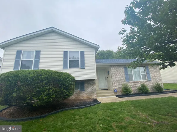 22081 Clipper Dr, Great Mills, MD 20634