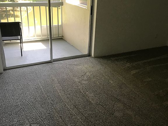 3rd image of 203 S Orchard St APT 6D