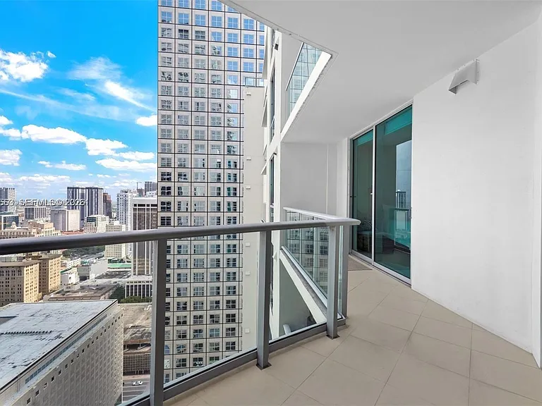 300 S Biscayne Blvd #Penthouse 3807 — Photo 20