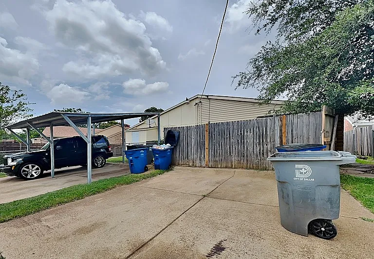 7313 Pineberry Rd — Photo 18