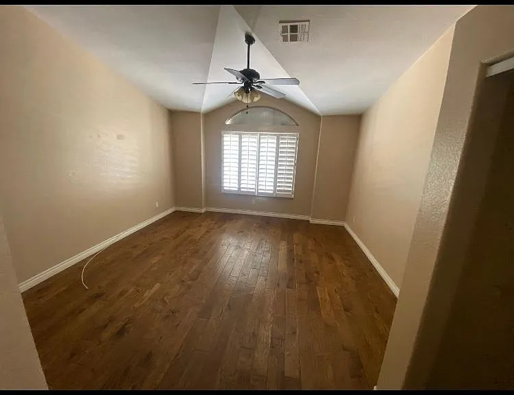 5952 Greenery View Ln — Photo 13