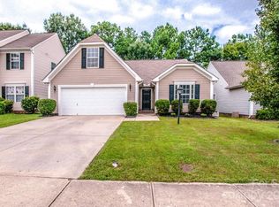 801 Marthas View Dr, Huntersville, NC 28078