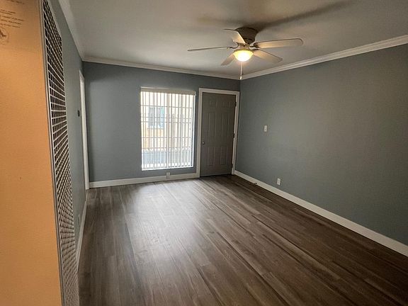 4th image of 4726 Saint Charles Pl APT 2
