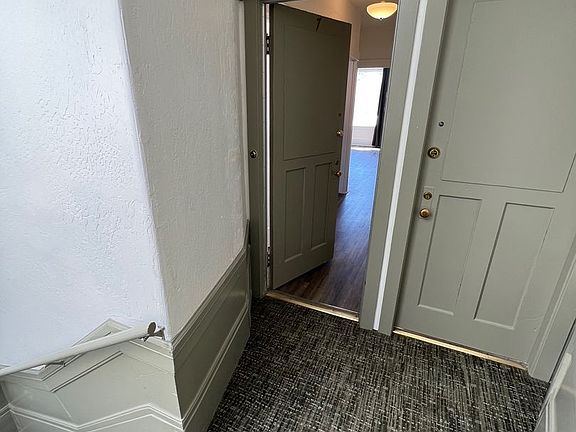 4th image of 449-451 9th St #7