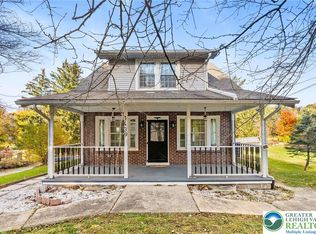 1439 Seidersville Rd, Bethlehem, PA 18015