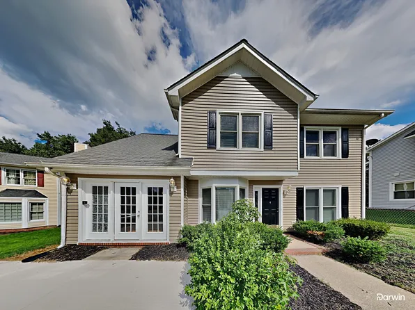 4 Delwin Ct, Greensboro, NC 27406