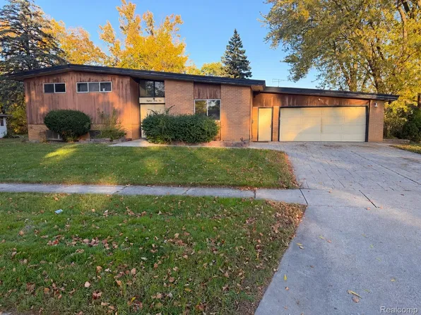 1831 & 1835 McPhail St, Flint, MI 48503