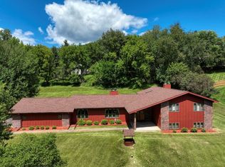 W6468 Schilling Rd, Onalaska, WI 54650